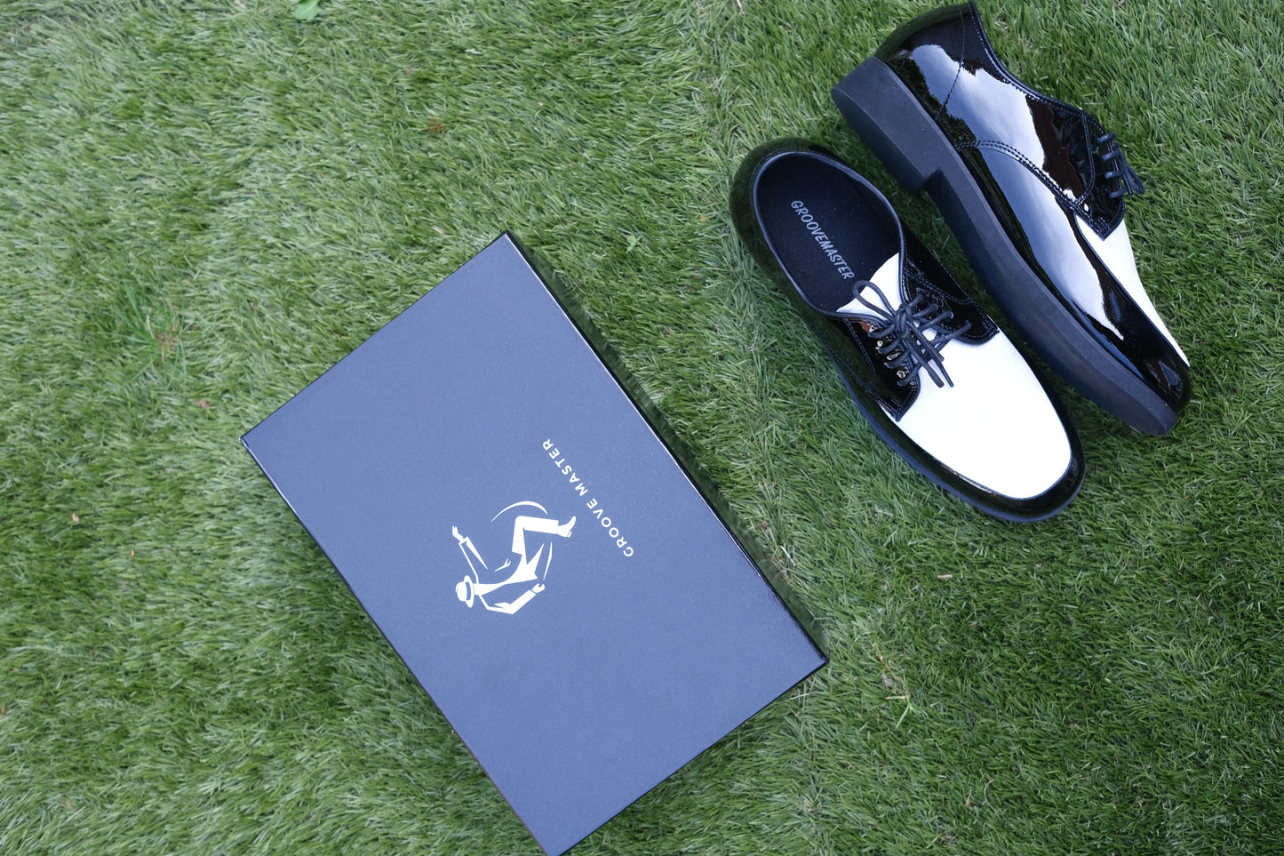 GrooveMaster Shoes Black&White 2(Bright)